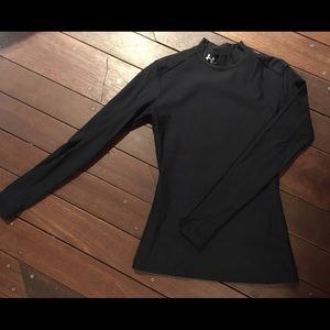 3 under armour woman long sleeves fitted shirts